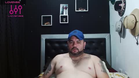 Carlos online show from December 2024 10:52:02 PM