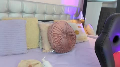 Lizza online show from March 2025 11:33:01 AM