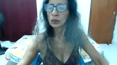 Snapshot of pervert_milf4uu_4 chatting on June 2026 04:11:02 AM luz online show from June 2026 04:11:02 AM