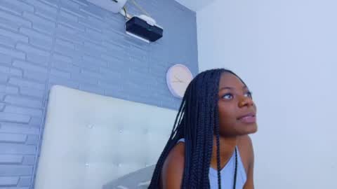 pervert_shydoll online show from May 2026 11:32:01 PM