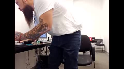 Snapshot of pervertedgrandson chatting on December 2024 03:14:02 AM AKA perverted Step Daddy online show from December 2024 03:14:02 AM