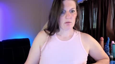 Kelly online show from September 2025 06:33:02 PM