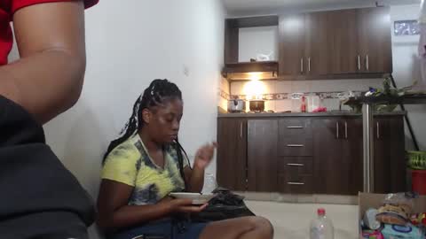 Snapshot of petarda333 chatting on November 2025 10:31:02 PM kamila online show from November 2025 10:31:02 PM