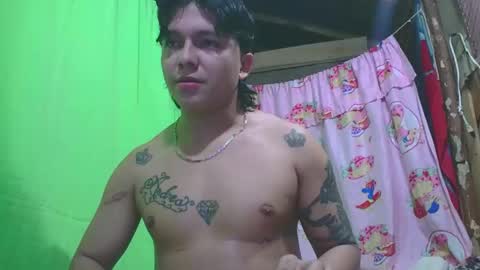 Snapshot of peteresmitd17 chatting on December 2025 04:51:01 AM peteresmitd17 online show from December 2025 04:51:01 AM