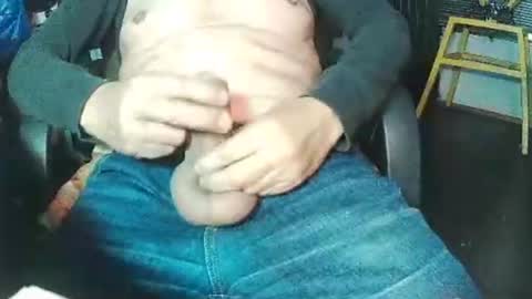 Snapshot of peterfantastic1 chatting on January 2025 12:10:01 AM Pedrito online show from January 2025 12:10:01 AM