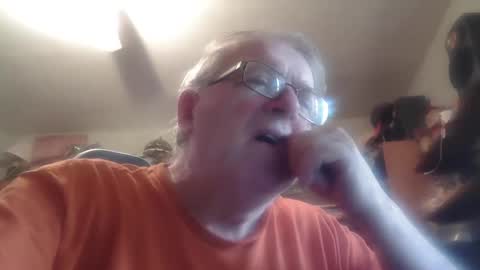peterinohio57 online show from April 2026 11:56:02 AM