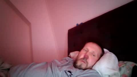 jelle online show from March 2026 12:44:01 PM