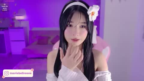 petite_marie_ online show from May 2026 03:24:02 AM