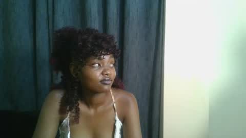 Bad gurl Riri online show from December 2025 09:01:02 PM