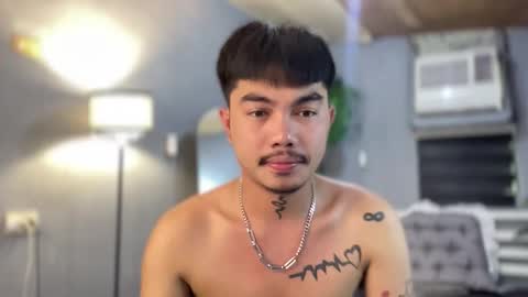 Snapshot of petiteasianx chatting on January 2026 02:48:02 AM Vrin online show from January 2026 02:48:02 AM