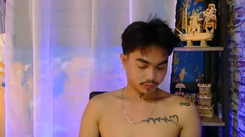 Snapshot of petiteasianx chatting on March 2026 10:49:02 PM Vrin online show from March 2026 10:49:02 PM