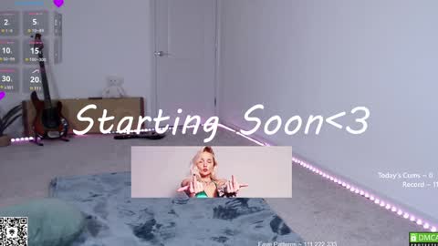 Snapshot of petitebrat chatting on February 2025 07:44:02 PM PiperAvery online show from February 2025 07:44:02 PM