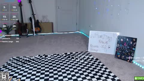 Snapshot of petitebrat chatting on February 2025 12:54:02 AM PiperAvery online show from February 2025 12:54:02 AM