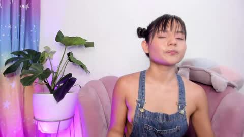 Danna  online show from December 2024 11:08:02 PM