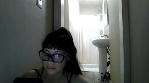 Petitedoll30 online show from May 2026 01:22:01 AM