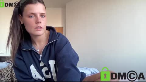 lara online show from March 2025 05:08:02 PM