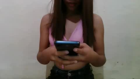 Snapshot of petitesexyasian chatting on March 2026 12:17:02 AM petitesexyasian online show from March 2026 12:17:02 AM