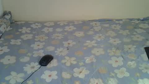 Snapshot of petitesugar chatting on February 2026 07:59:02 AM Sugar online show from February 2026 07:59:02 AM