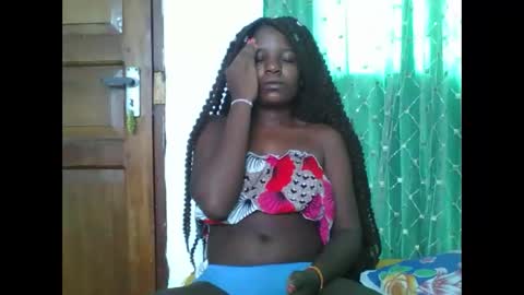 petitesweetchiq online show from March 2026 06:39:01 AM