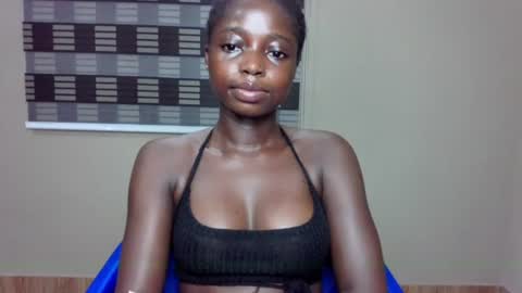 Snapshot of petitexxebony chatting on June 2026 07:16:02 PM petitexxebony online show from June 2026 07:16:02 PM