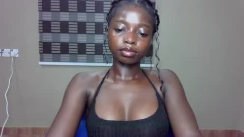 Snapshot of petitexxebony chatting on June 2026 08:07:01 PM petitexxebony online show from June 2026 08:07:01 PM
