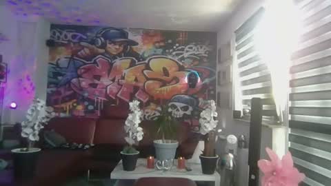 LIZA online show from August 2026 03:39:01 PM