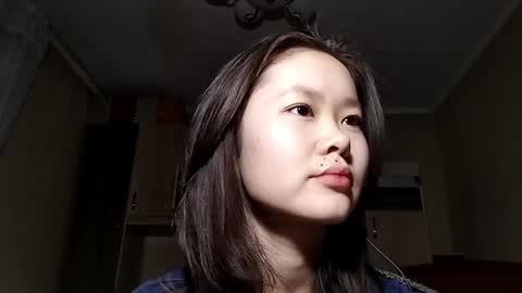 Hello Viola here  online show from November 2025 12:05:02 PM