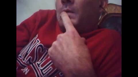 Snapshot of pets76 chatting on December 2024 04:19:02 PM pets76 online show from December 2024 04:19:02 PM