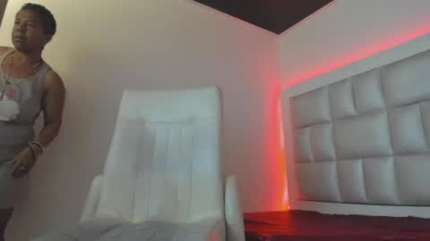 Snapshot of peyton_wat20 chatting on September 2025 06:10:01 PM peyton_wat20 online show from September 2025 06:10:01 PM