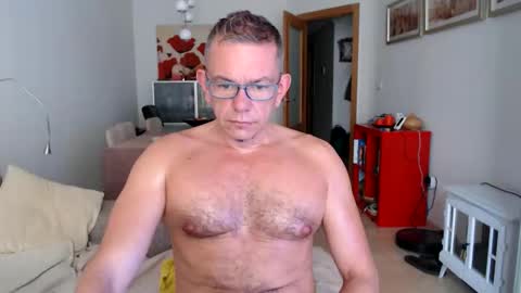 Snapshot of pg19clp4191zm chatting on October 2025 06:55:01 AM Alex online show from October 2025 06:55:01 AM