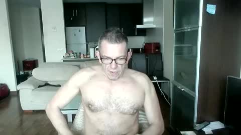 Snapshot of pg19clp4191zm chatting on November 2025 04:17:02 PM Alex online show from November 2025 04:17:02 PM