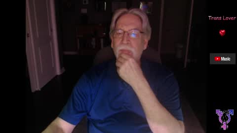 Snapshot of pghk2000 chatting on June 2026 02:27:01 AM George online show from June 2026 02:27:01 AM