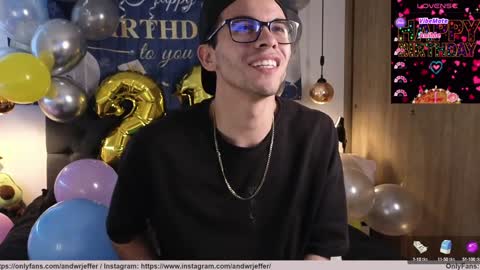 phantom_bigger1 online show from December 2024 04:29:02 PM