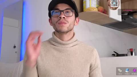 phantom_bigger1 online show from February 2025 02:35:02 PM