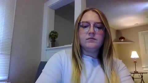 Snapshot of phatassblond chatting on February 2025 08:02:02 PM PhatAssBlond online show from February 2025 08:02:02 PM