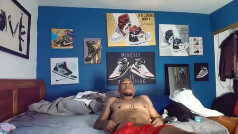 phenomenalfit00 online show from November 2025 02:40:02 PM