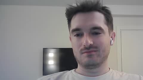 Snapshot of philborison chatting on February 2025 04:32:02 AM PhilipBorison online show from February 2025 04:32:02 AM