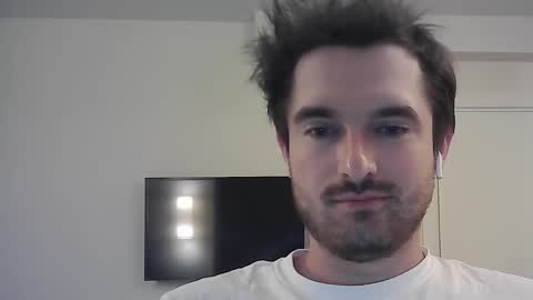 Snapshot of philborison chatting on September 2025 04:14:01 AM PhilipBorison online show from September 2025 04:14:01 AM