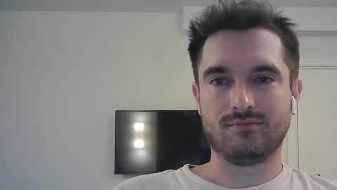 Snapshot of philborison chatting on September 2025 05:44:01 AM PhilipBorison online show from September 2025 05:44:01 AM