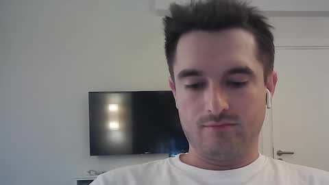 Snapshot of philborison chatting on September 2025 12:43:01 PM PhilipBorison online show from September 2025 12:43:01 PM