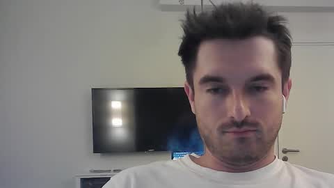 Snapshot of philborison chatting on October 2025 10:36:01 AM PhilipBorison online show from October 2025 10:36:01 AM