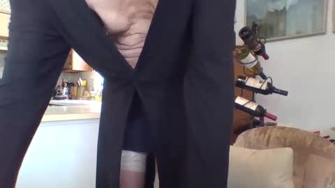 Snapshot of phillipa1023 chatting on January 2025 05:15:02 PM phillipa online show from January 2025 05:15:02 PM