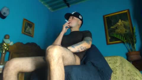 Snapshot of phlilloyhighclouds chatting on February 2025 11:58:01 AM phlilloyhighclouds online show from February 2025 11:58:01 AM