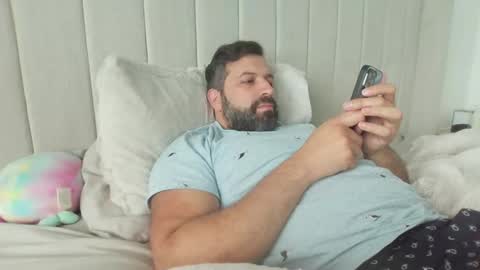 Snapshot of phoephoe44 chatting on March 2025 04:07:02 AM phoephoe44 online show from March 2025 04:07:02 AM