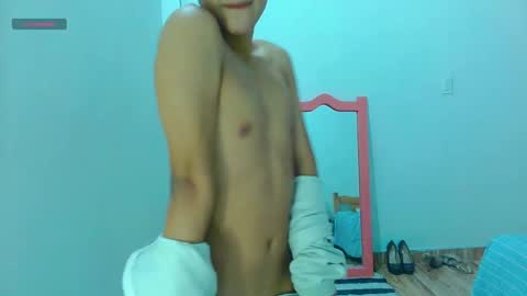 phuwin online show from June 2026 06:18:02 AM