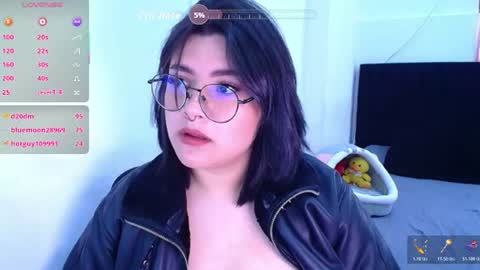phylavell_ online show from June 2026 09:20:01 PM