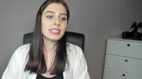 P I A online show from December 2025 10:19:01 PM