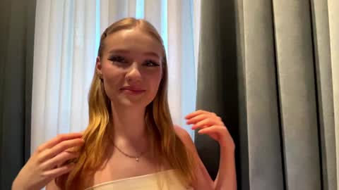 Kristie online show from July 2026 06:15:02 PM