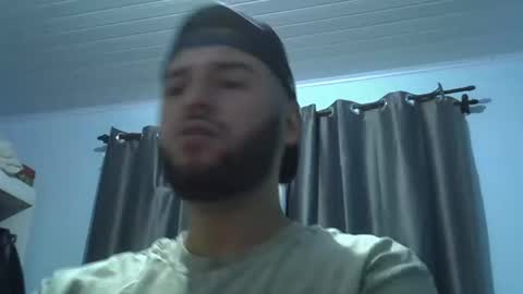 Snapshot of piazaocwbbb chatting on November 2025 02:18:01 PM piazaocwbbb online show from November 2025 02:18:01 PM