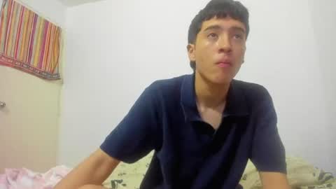 Snapshot of picaszomilos350 chatting on July 2026 06:51:01 AM picaszomilos350 online show from July 2026 06:51:01 AM